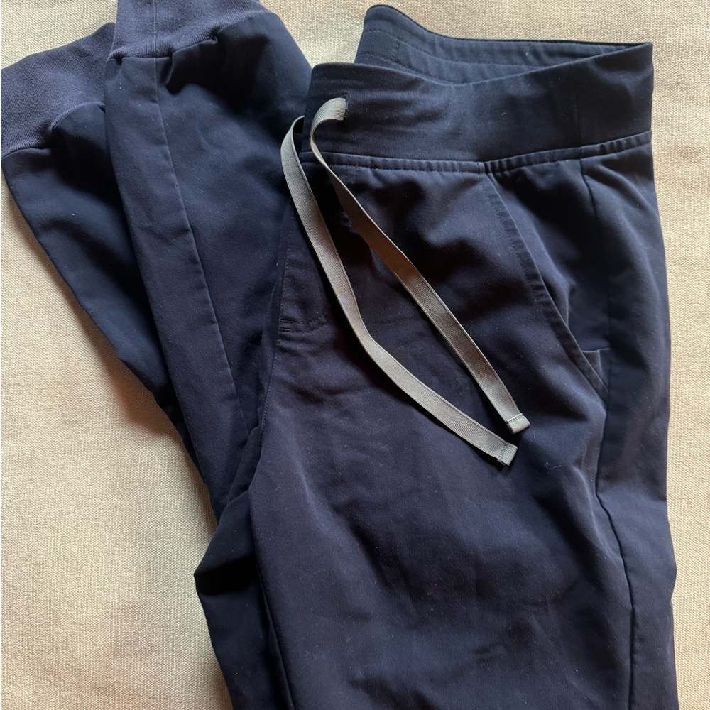 Figs Women’s Navy Jogger Zamora Pants S/T